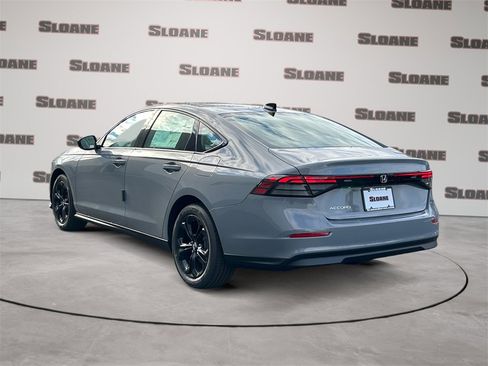New 2025 Honda Accord SE image 3