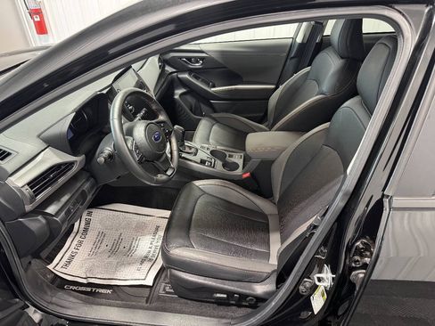 Used 2024 Subaru Crosstrek 2.5i Limited w/ Crosstrek Mirror Package AWD/4WD image 9