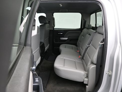 Used 2018 Chevrolet Silverado 1500 LTZ Z71 AWD/4WD image 11