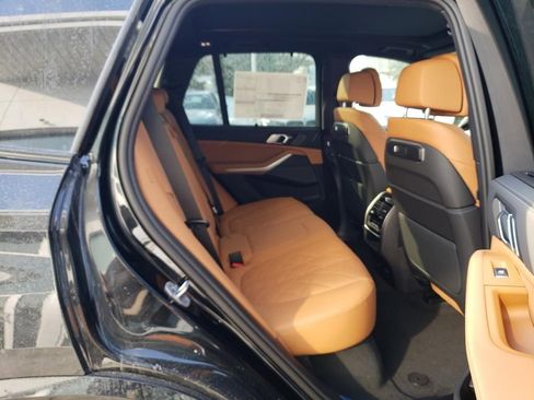 New 2026 BMW X5 xDrive40i w/ M Sport Package image 17