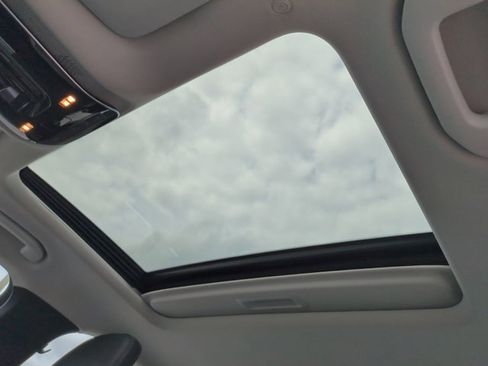 Certified 2022 Mercedes-Benz C 300 Sedan image 19