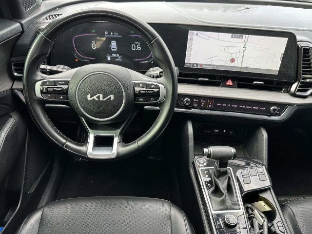 Used 2023 Kia Sportage X-Line w/ X-Line Premium Package AWD/4WD image 18