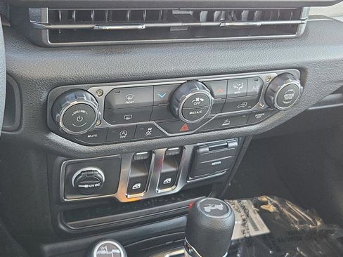 New 2026 Jeep Wrangler Sport AWD/4WD image 36