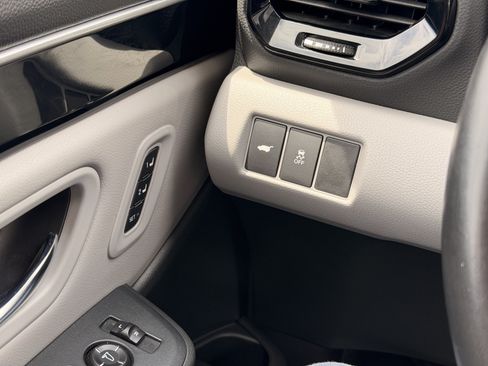 Used 2023 Honda Pilot Touring image 22