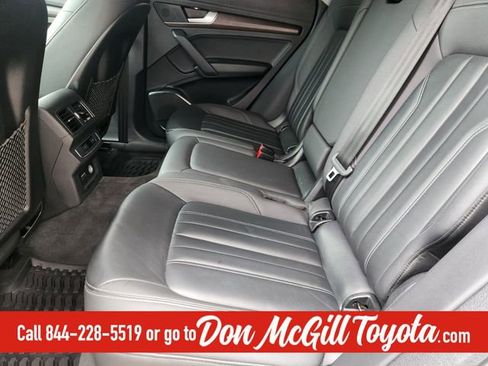 Used 2021 Audi Q5 2.0T Premium image 30