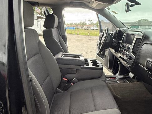Used 2016 GMC Sierra 1500 SLE w/ SLE Value Package AWD/4WD image 10