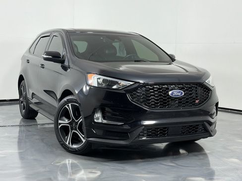 Used 2019 Ford Edge ST AWD/4WD image 2