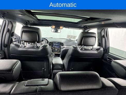 Used 2019 Jeep Grand Cherokee Limited w/ Luxury Group II AWD/4WD image 18