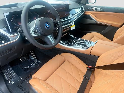 New 2026 BMW X5 xDrive50e w/ Executive Package AWD/4WD image 26