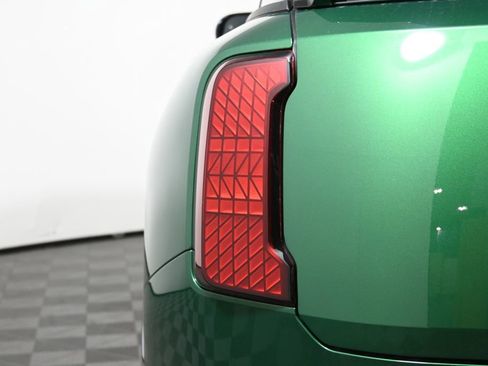 Used 2025 MINI Cooper Countryman S image 12