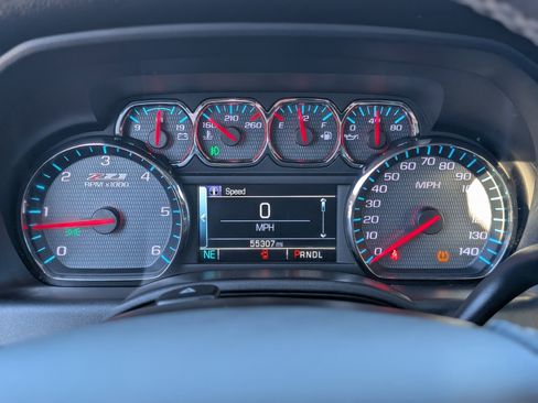 Used 2018 Chevrolet Silverado 1500 LT w/ All Star Edition image 17