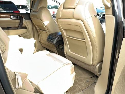 Used 2011 Buick Enclave CXL AWD/4WD image 29
