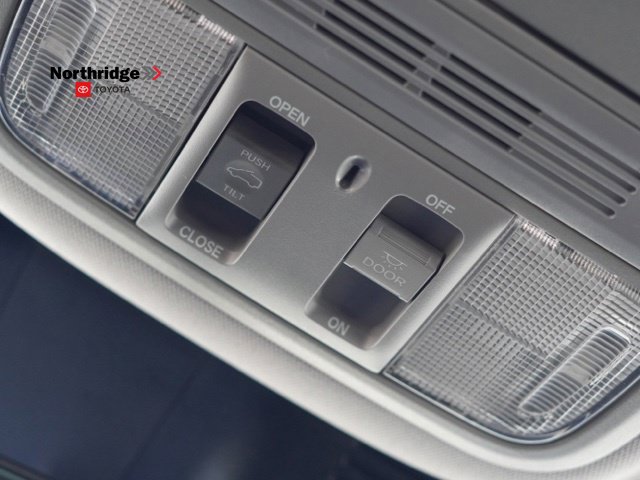 Used 2017 Honda CR-V EX image 36