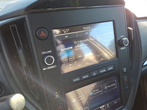 Certified 2024 Subaru Impreza 2.0i image 13