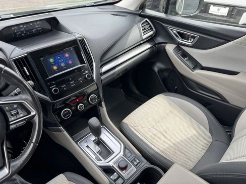 Used 2020 Subaru Forester Premium AWD/4WD image 27