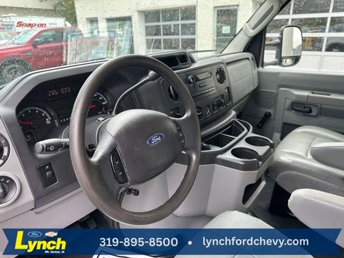 Used 2013 Ford E-450 and Econoline 450 Super Duty image 7