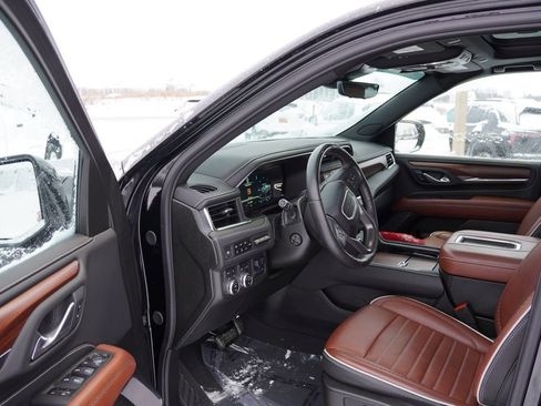 Certified 2024 GMC Yukon Denali Ultimate image 16