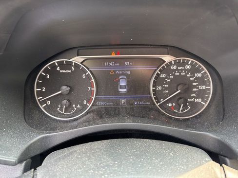 Used 2021 Nissan Altima 2.5 SV w/ SV Premium Package image 7