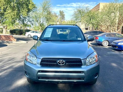 Used 2007 Toyota RAV4 2WD image 2
