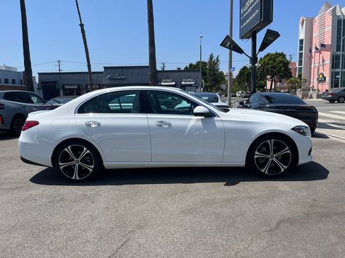 Used 2024 Mercedes-Benz C 300 Sedan image 4