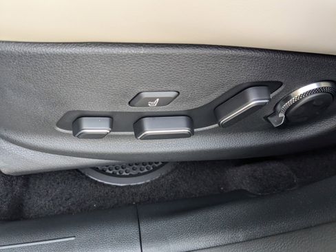 New 2025 Genesis GV70 3.5T Sport w/ Sport Advanced Package image 18