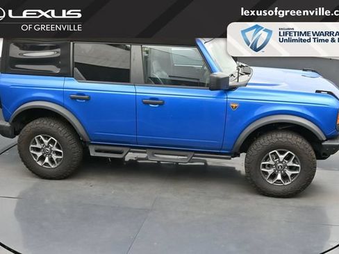 Used 2024 Ford Bronco Badlands AWD/4WD image 45