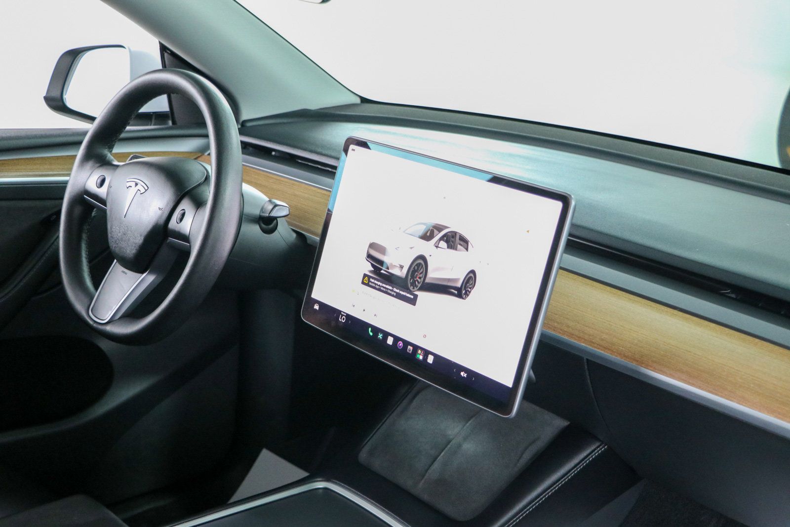 Used 2022 Tesla Model Y Performance AWD/4WD image 23