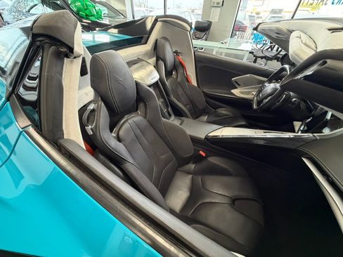 Used 2024 Chevrolet Corvette Stingray Premium Conv w/ 3LT image 26