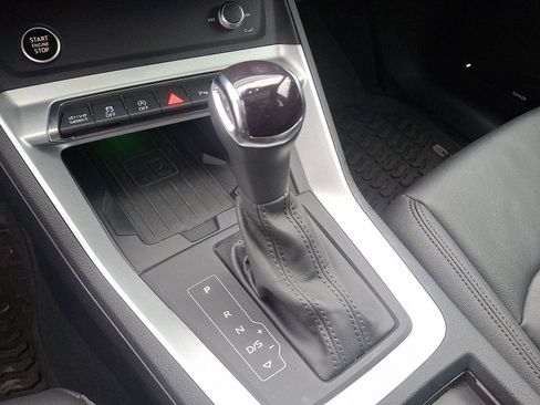 Used 2025 Audi Q3 2.0T Premium Plus w/ Premium Plus Package image 15