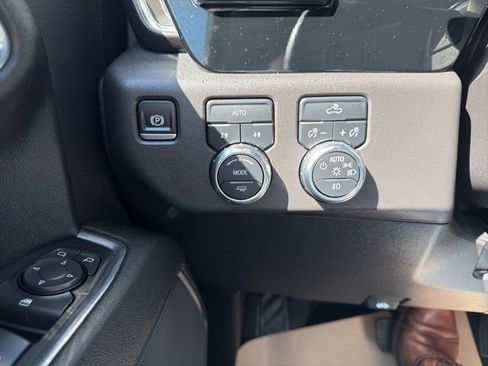 Certified 2024 GMC Sierra 1500 Elevation AWD/4WD image 21