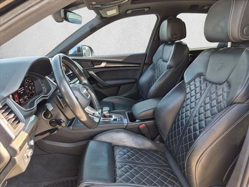 Used 2018 Audi SQ5 Prestige w/ Prestige Package AWD/4WD image 7