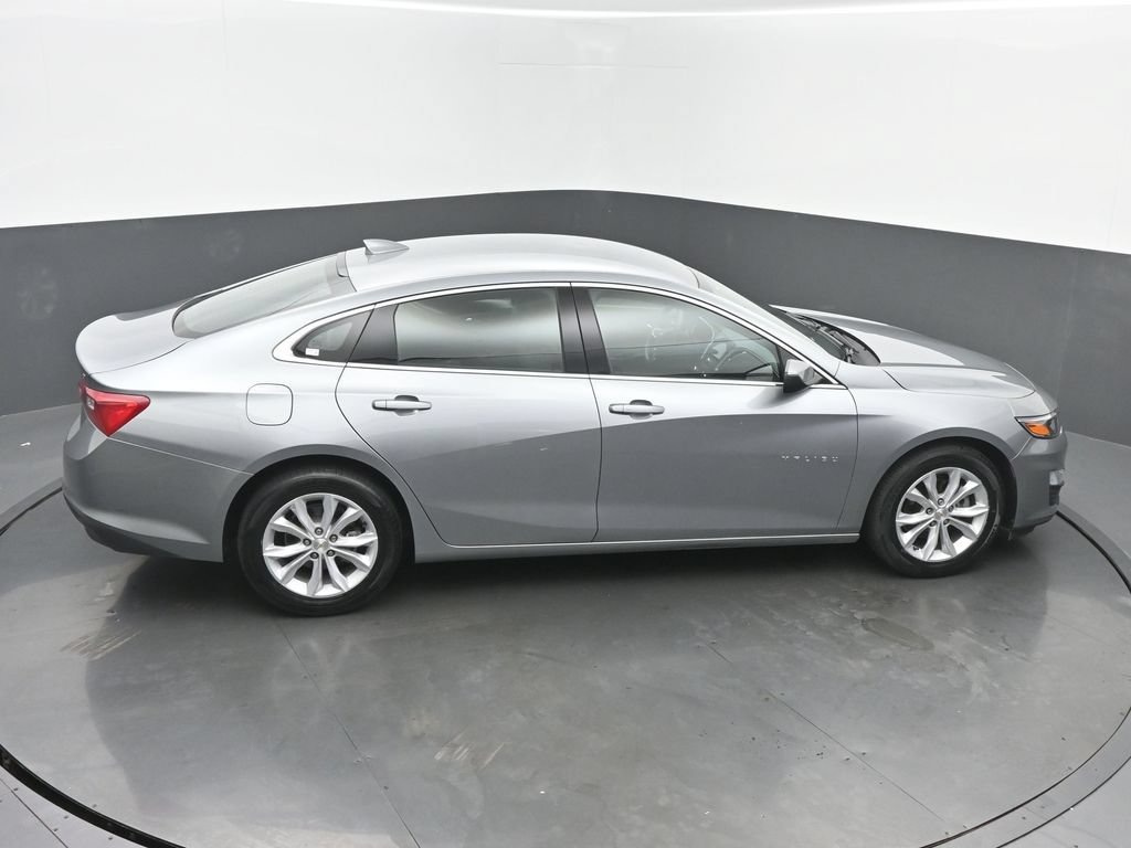 Used 2025 Chevrolet Malibu LT FWD image 46