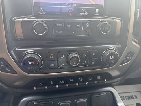 Used 2016 GMC Sierra 2500 Denali w/ Duramax Plus Package AWD/4WD image 11