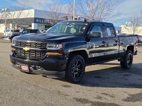 Used 2018 Chevrolet Silverado 1500 Custom w/ Custom Value Package image 35