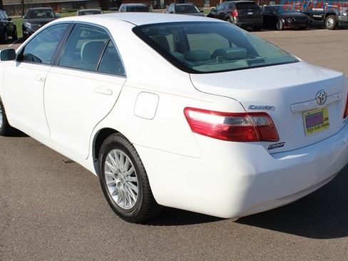Used 2008 Toyota Camry FWD image 25