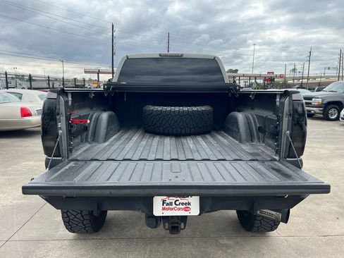 Used 2007 Chevrolet Silverado 2500 LT w/ Heavy-Duty Power Package image 23