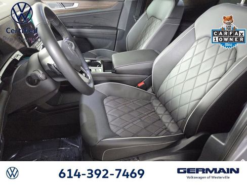 Certified 2025 Volkswagen Atlas SEL Premium R-Line image 20