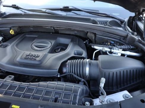 Used 2022 Jeep Grand Cherokee L Overland image 42