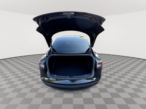 Used 2019 Tesla Model 3 Long Range AWD/4WD image 21