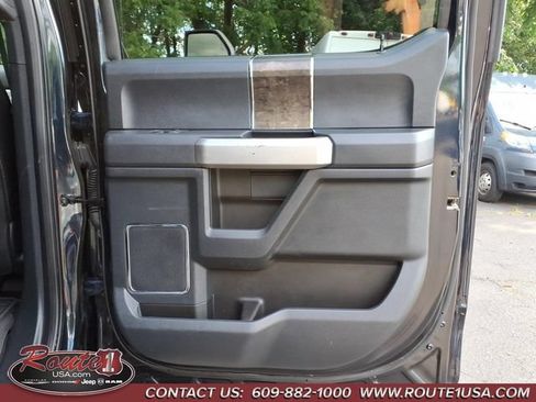 Used 2022 Ford F250 Lariat w/ Lariat Ultimate Package AWD/4WD image 29