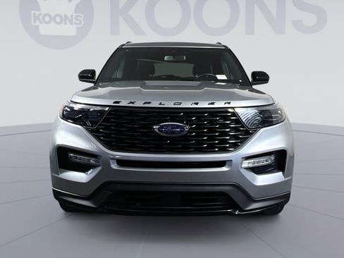 Used 2023 Ford Explorer ST-Line w/ Class IV Trailer Tow Package AWD/4WD image 4