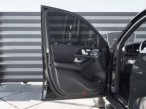 Used 2020 Mercedes-Benz GLE 350 4MATIC image 23