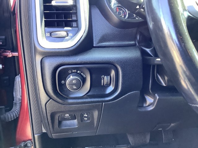 Used 2022 RAM 1500 Big Horn AWD/4WD image 15