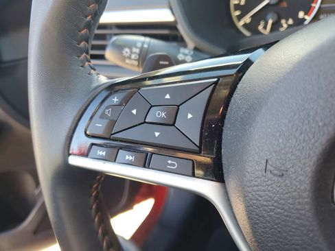 Certified 2021 Nissan Altima 2.5 SR image 22