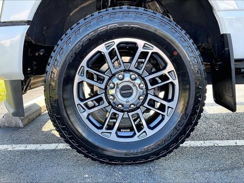 Used 2024 Ford F250 Limited w/ FX4 Off-Road Package AWD/4WD image 36