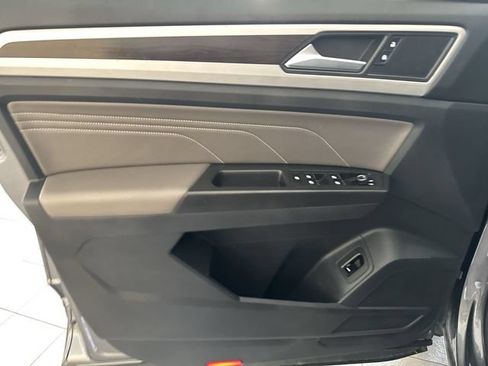 Used 2022 Volkswagen Atlas SE FWD image 10