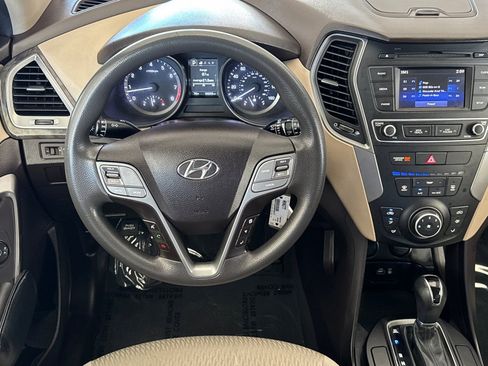 Used 2017 Hyundai Santa Fe Sport FWD image 14
