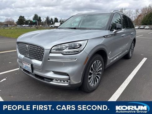 Used 2023 Lincoln Aviator Reserve w/ Equipment Group 201A image 1