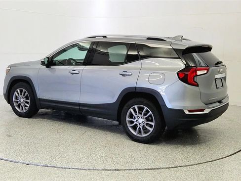 Used 2023 GMC Terrain SLT FWD image 5