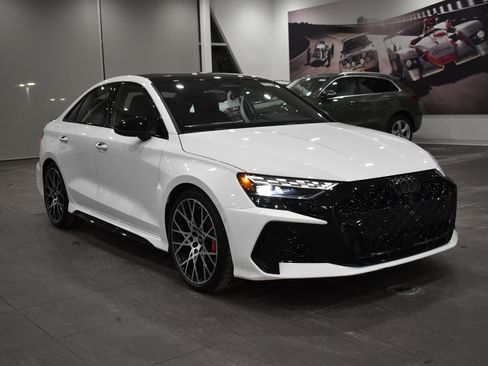 New 2026 Audi RS 3 image 5